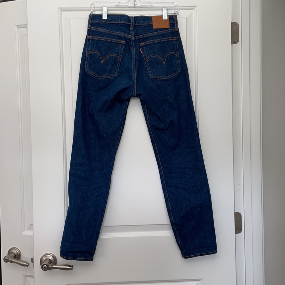 *Like New* Levi Dark Blue Wedgie Size 26 - Picture 5 of 11